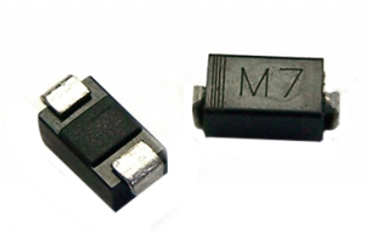 1N4007 M7 SMD Diode